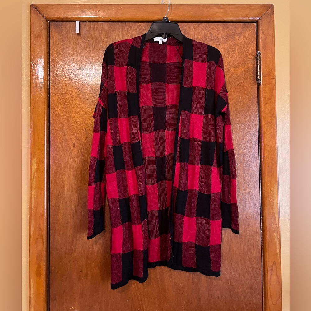 Mudd Junior’s Red & Black Checkerboard Print Long Sleeves Open Long Cardigan